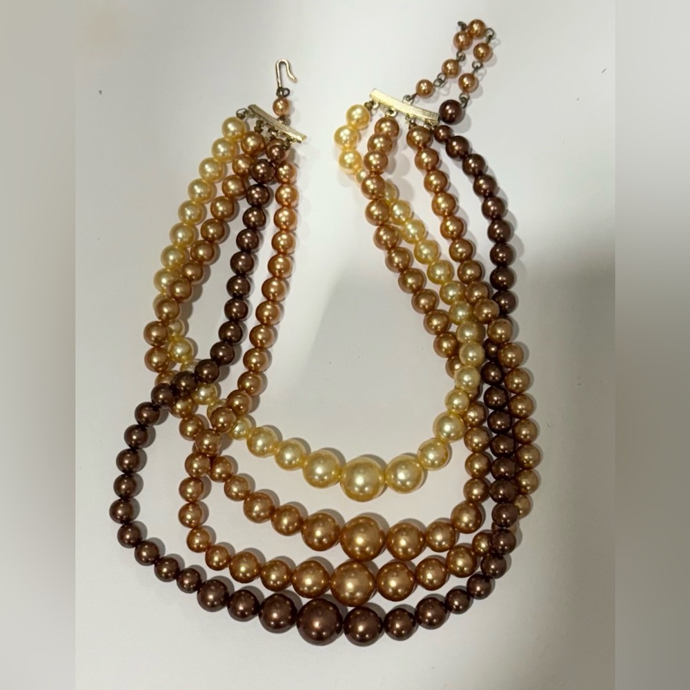 Vintage Multi-Tone Pearl Necklace